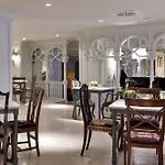 Rice Reyes Catolicos Otel 4*