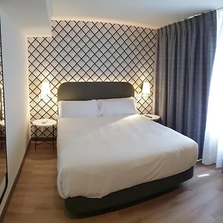 Hotel Rice Reyes Catolicos