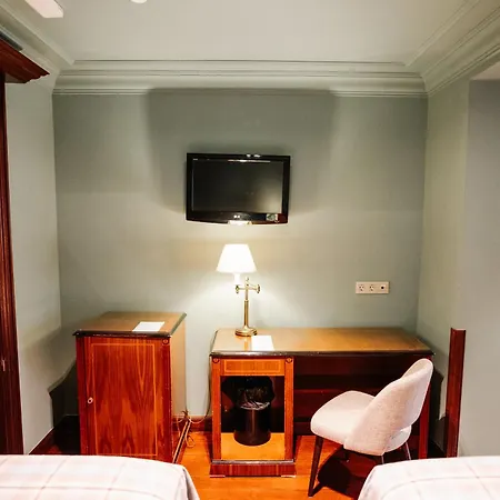 Hotel Rice Reyes Catolicos