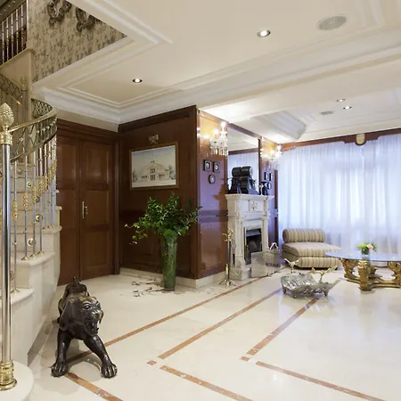Rice Reyes Catolicos Hotel 4*