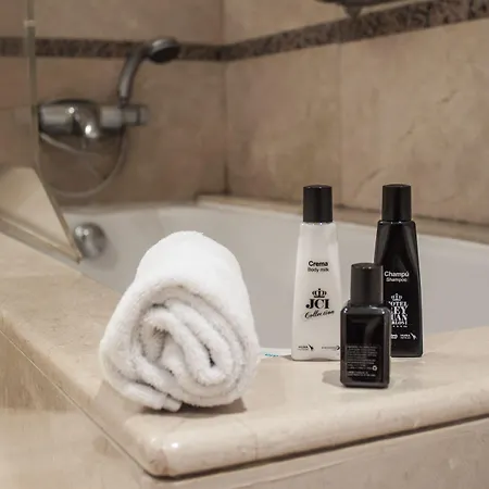 호텔 Rice Reyes Catolicos 4*