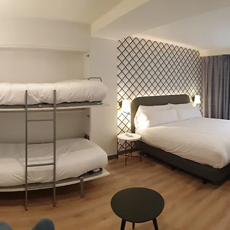 Rice Reyes Catolicos ホテル 4*