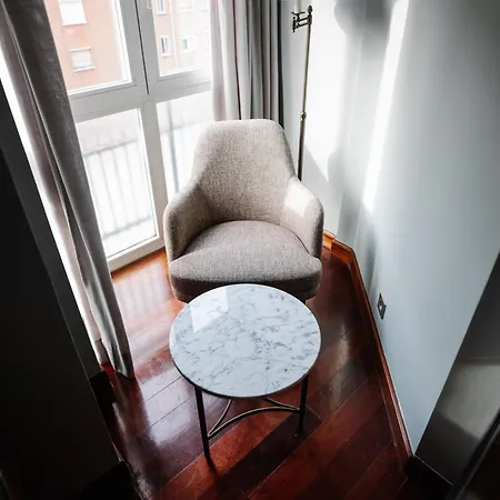 ホテル Rice Reyes Catolicos 4*