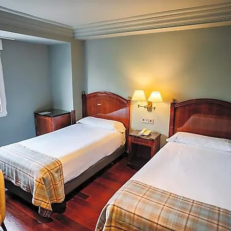 Hotel Rice Reyes Catolicos 4*