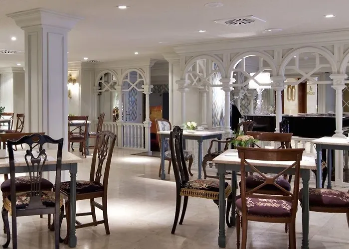 Rice Reyes Catolicos Hotel 4*