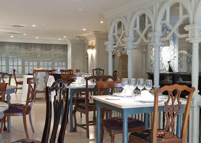 Rice Reyes Catolicos Hotel 4*