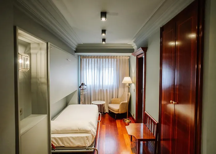 Hotel Rice Reyes Catolicos 4*