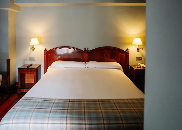 Rice Reyes Catolicos 酒店 Burgo