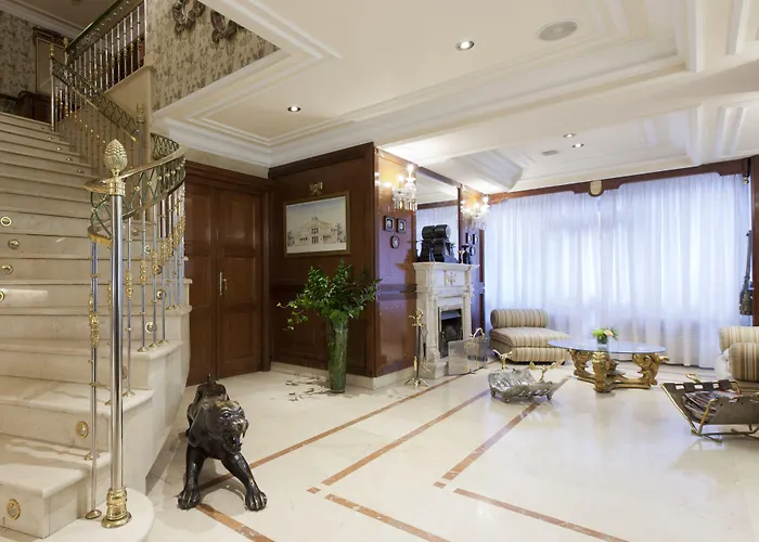 Rice Reyes Catolicos Hotel 4*