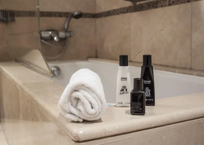 Hotel Rice Reyes Catolicos 4*