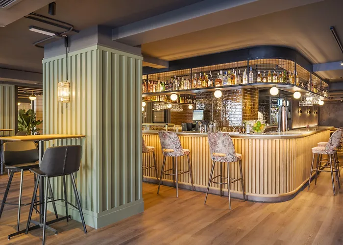 酒店 Rice Reyes Catolicos 4*