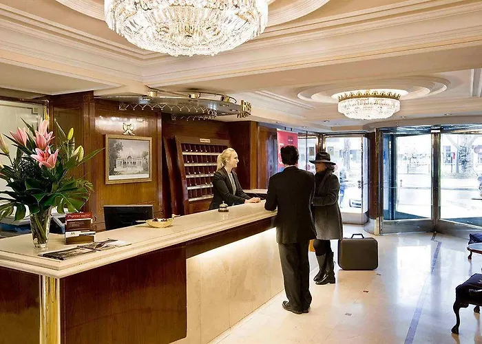 Rice Reyes Catolicos מלון Burgo